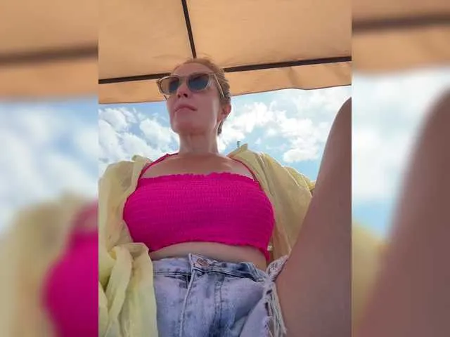 ValeryaGold – webcam model profile photo