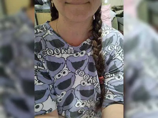 Janhvi- – webcam model profile photo Image 4