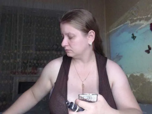 Wet__Bunny – webcam model profile photo Image 9