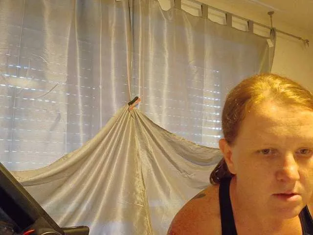 Masha_123 – webcam model profile photo Image 6