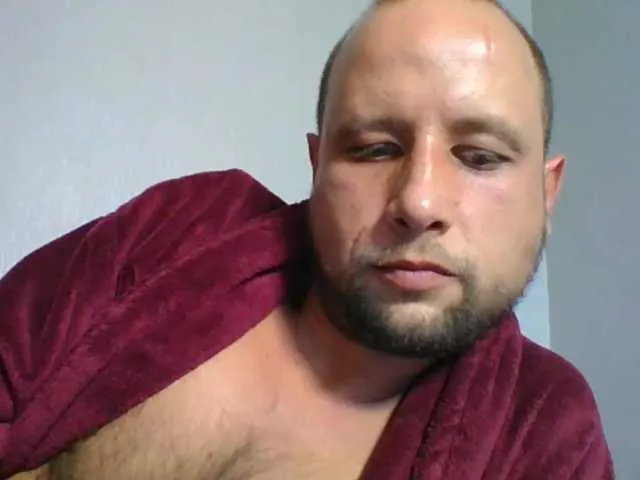 Isabella – webcam model profile photo Image 14
