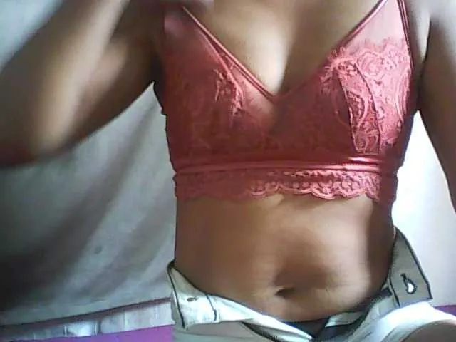 IngridMuller – webcam model profile photo Image 5