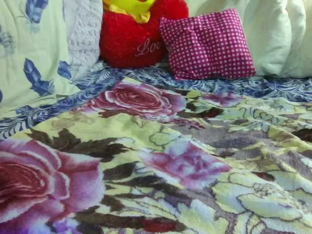 MelinaLuviani – webcam model profile photo Image 16