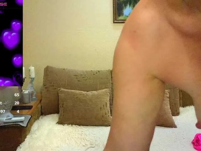 AnzuKim – webcam model profile photo Image 2