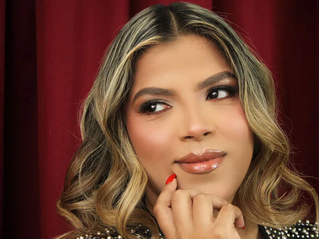 AishaTaylorr – webcam model profile photo