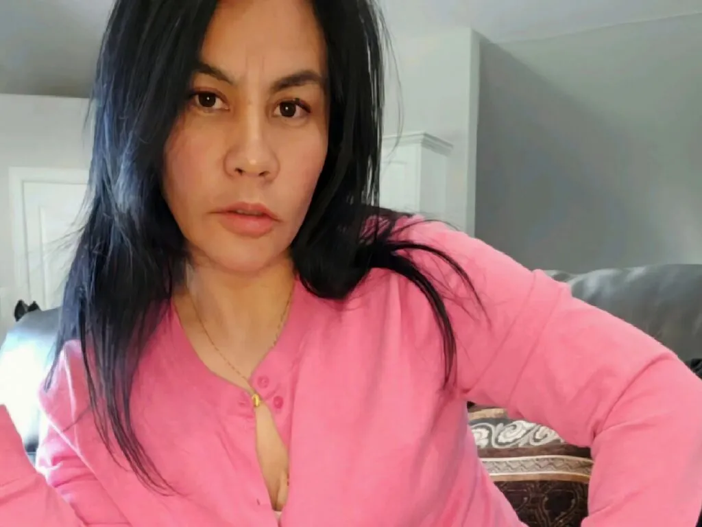 AlexaMunoz's Thumb Image