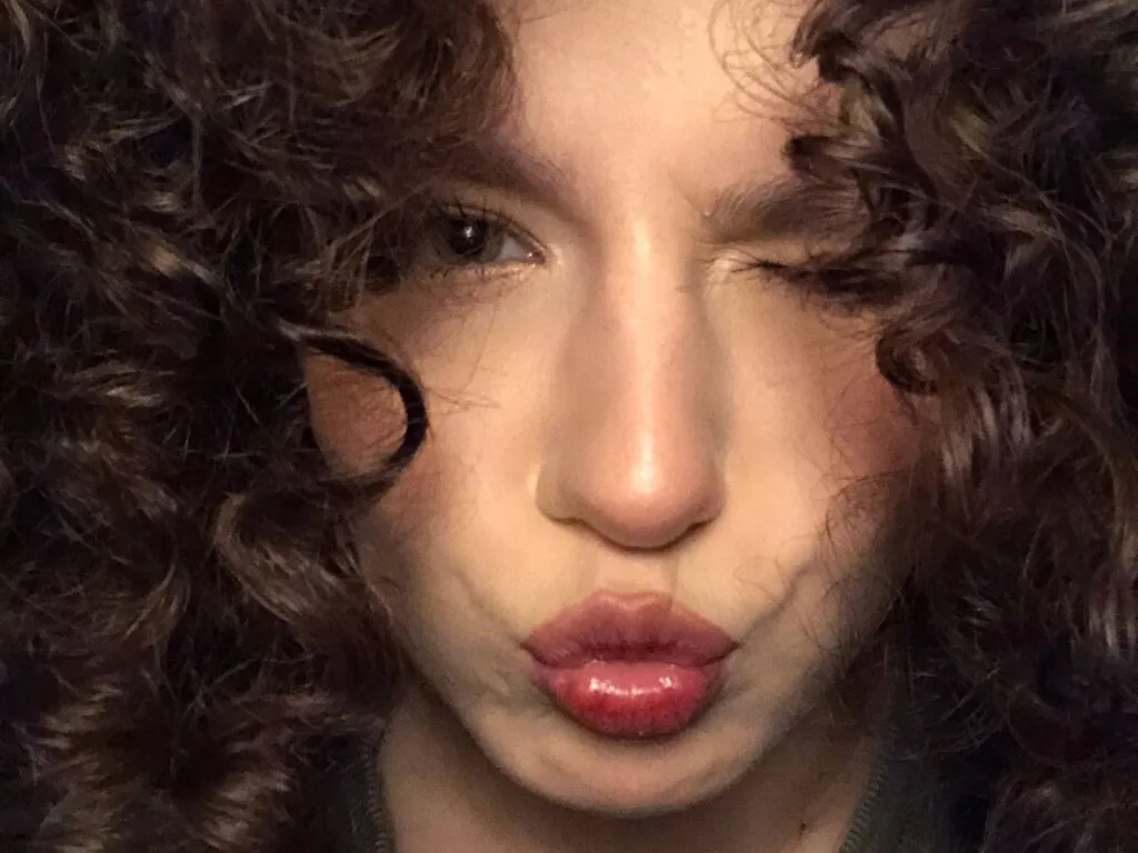 AlysaRoacho – webcam model profile photo