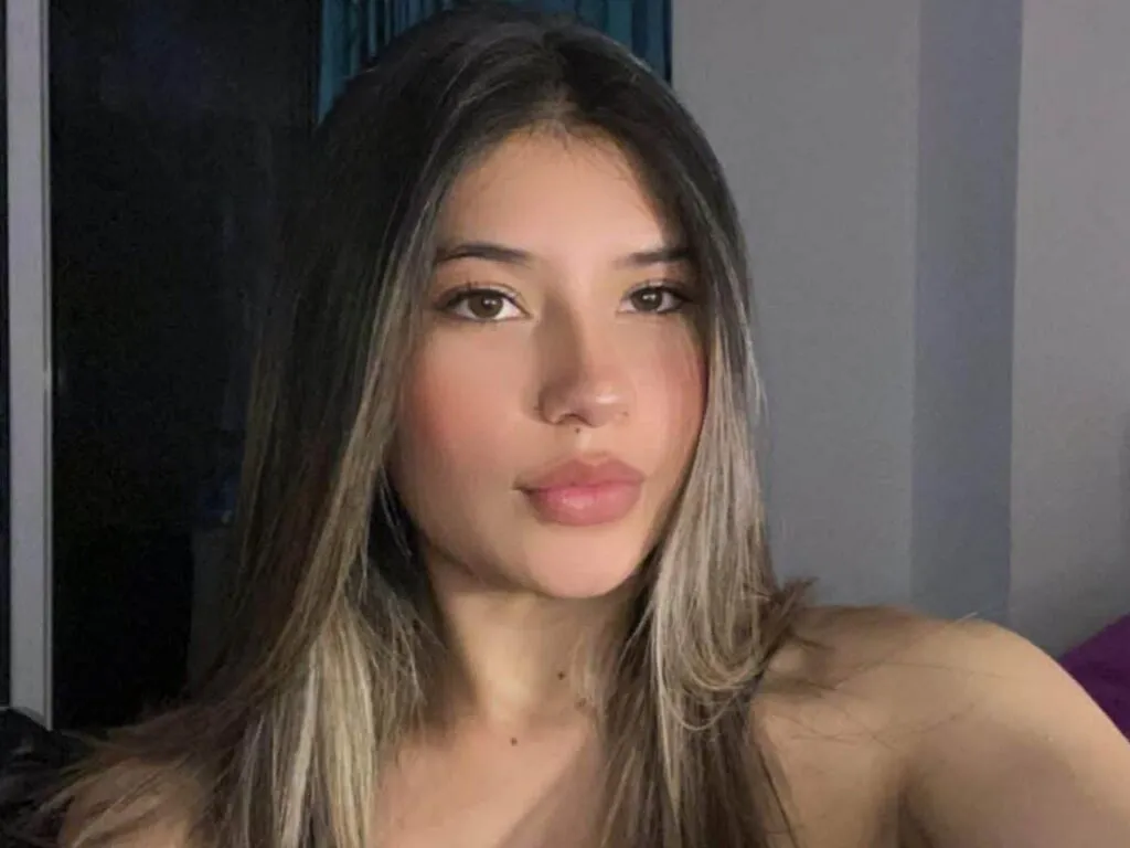 AmberCamacho's Thumb Image