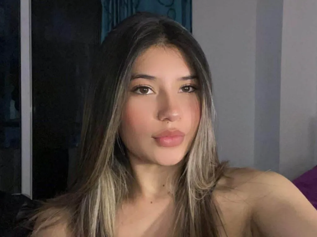 AmberCams's Thumb Image