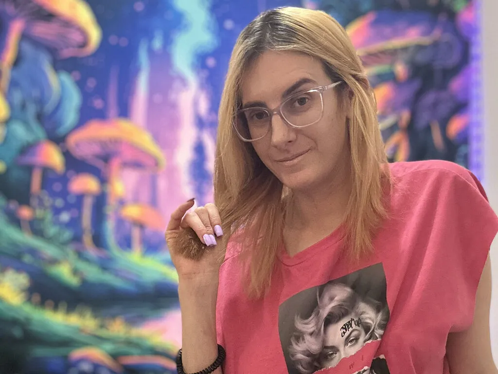 Anastasialynnnnn's Thumb Image