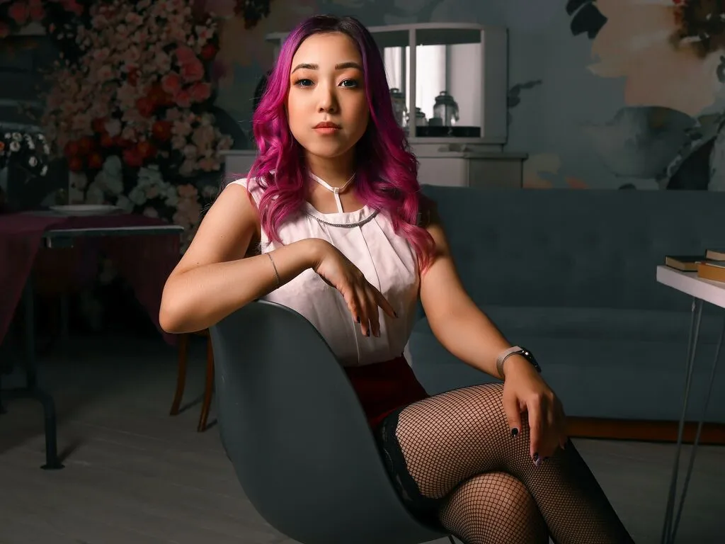 ArianaWells's Thumb Image