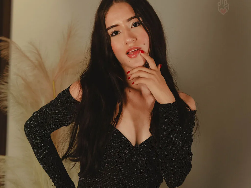 CatalinaMontanaa – webcam model profile photo