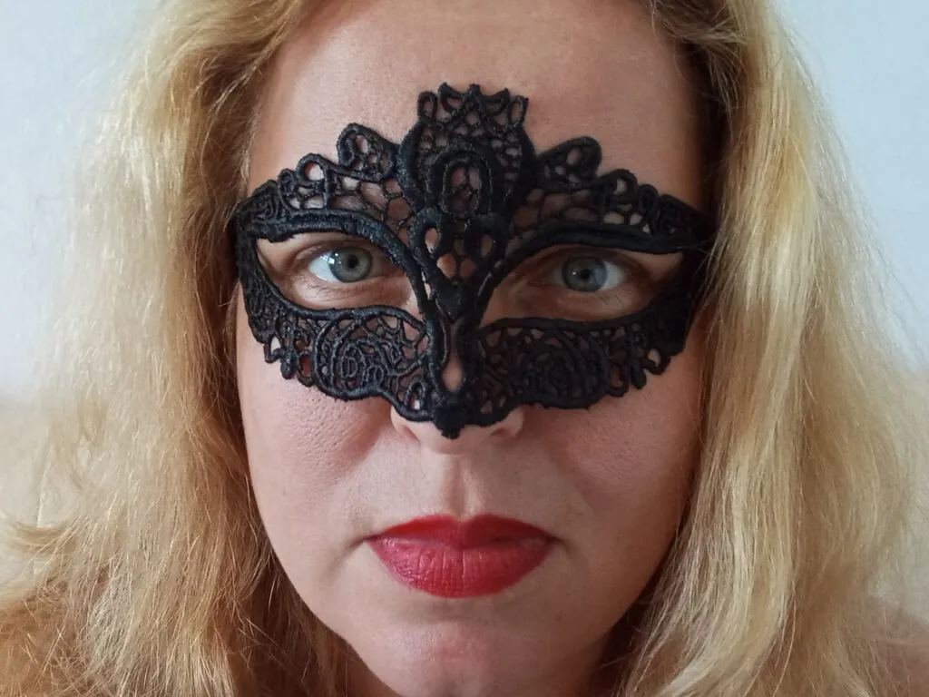 CayenneMurray – webcam model profile photo