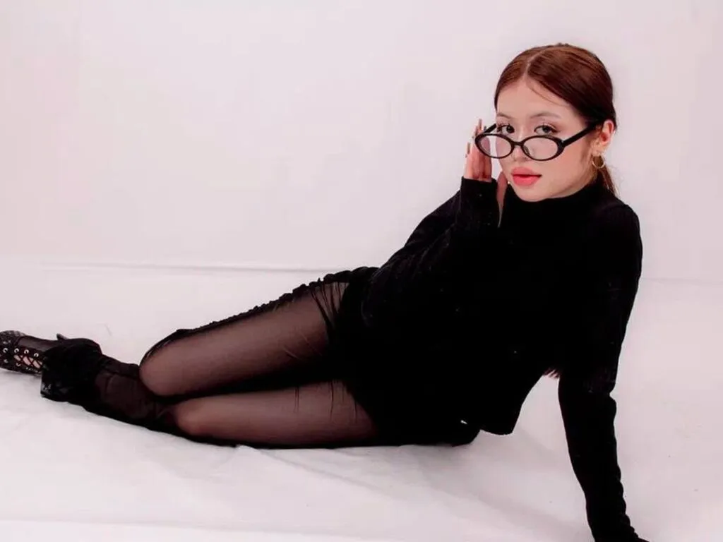 EmilyWillsin – webcam model profile photo