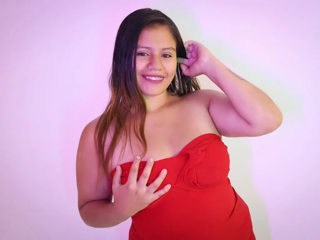 EvelynCartier's Thumb Image