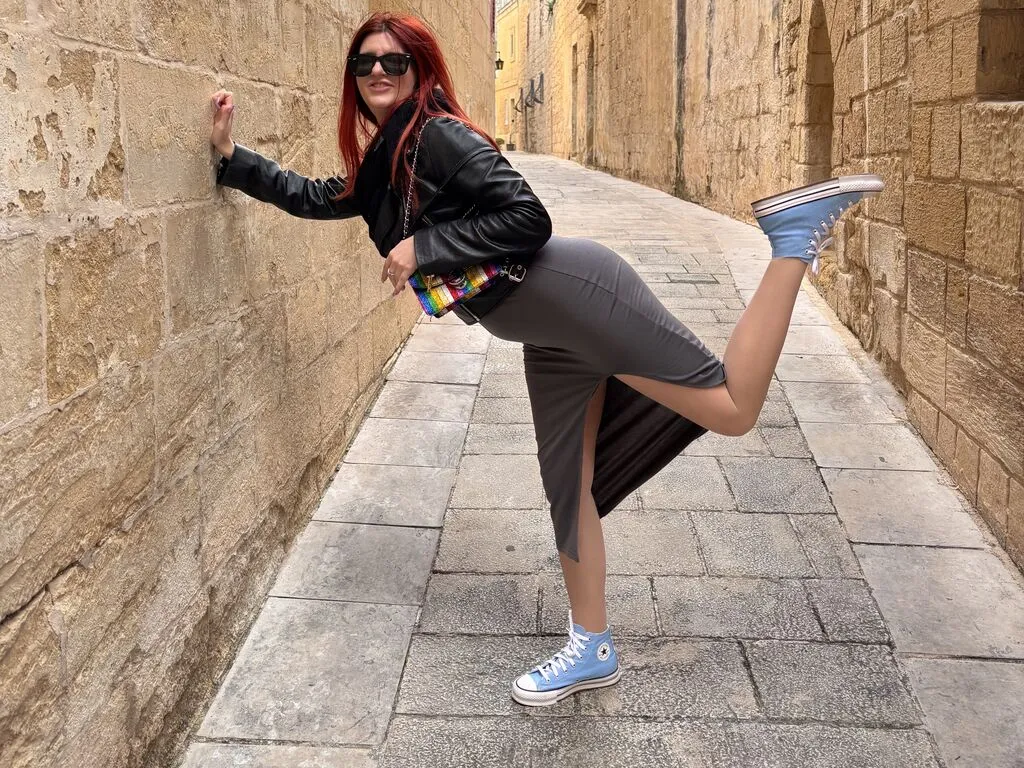JullietteRose's Thumb Image
