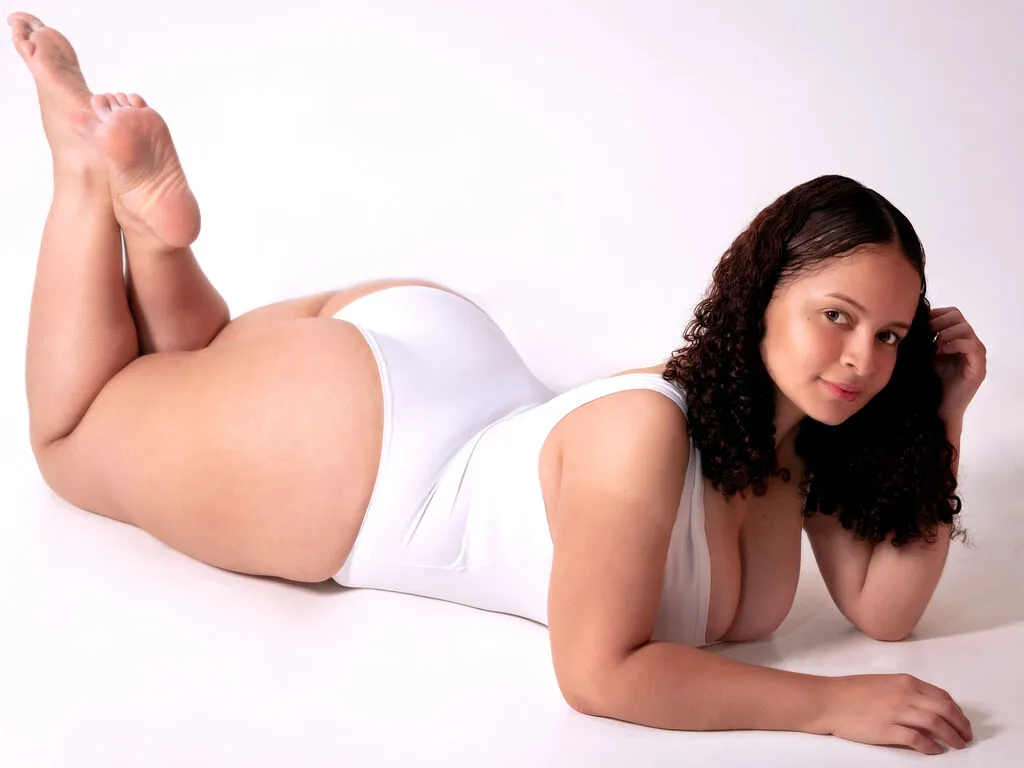 LaylaaMoon's Thumb Image