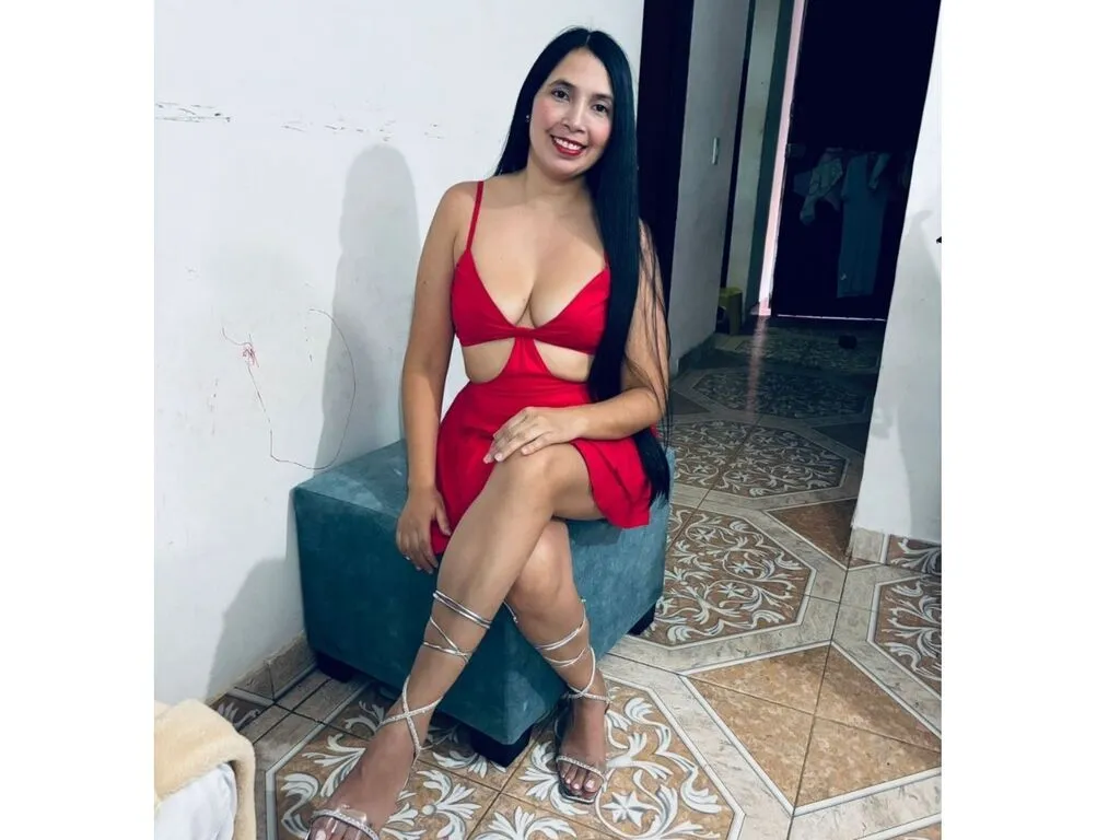 LuanaRuiz's Thumb Image
