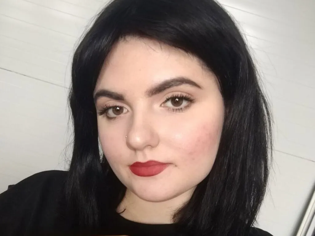MarryCharlotte's Thumb Image