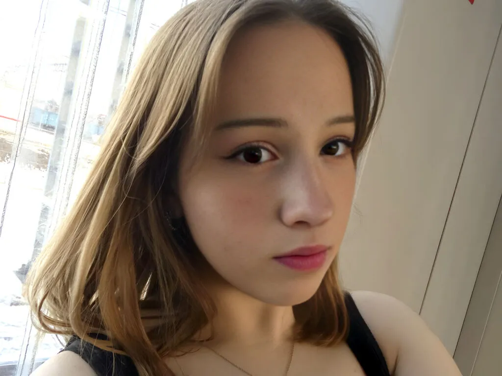 MayaRhodes's Thumb Image