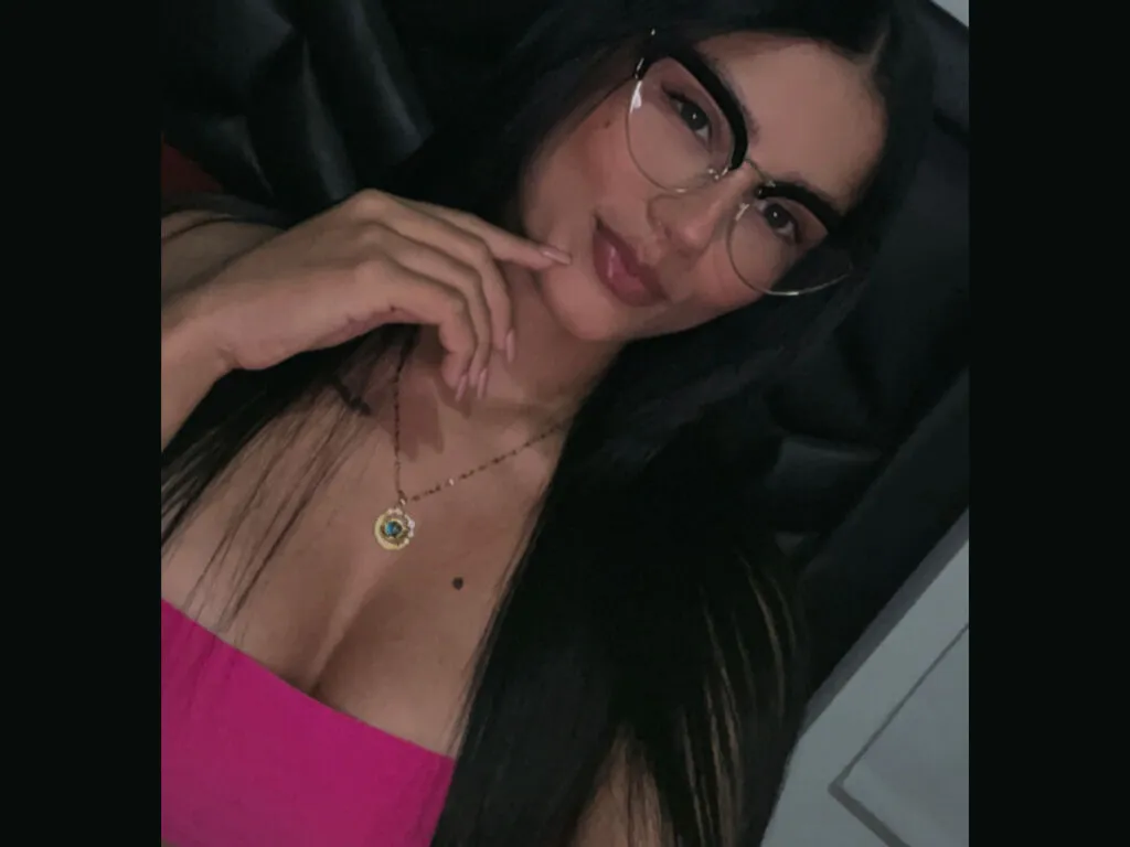 PamelaEvanz's Thumb Image