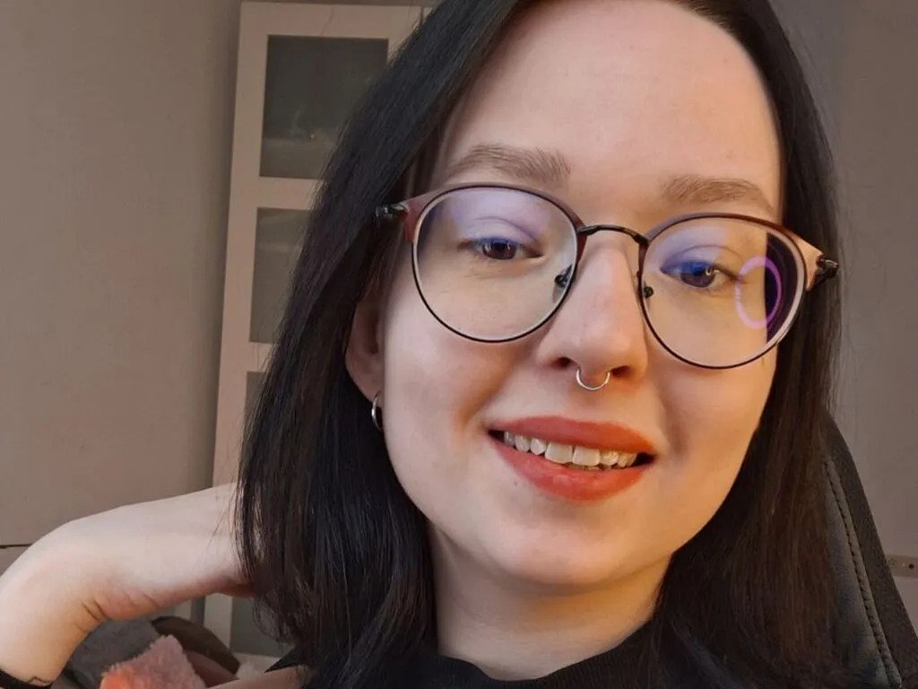 RobynKlark's Thumb Image