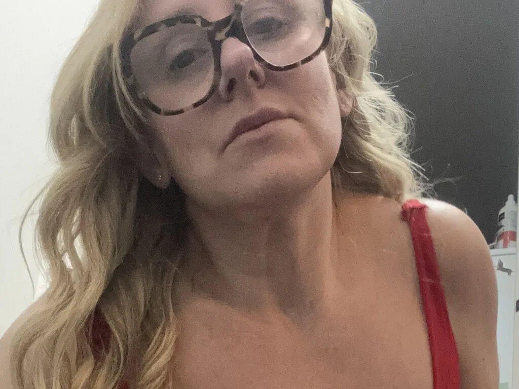 SophiaHillUk's Thumb Image