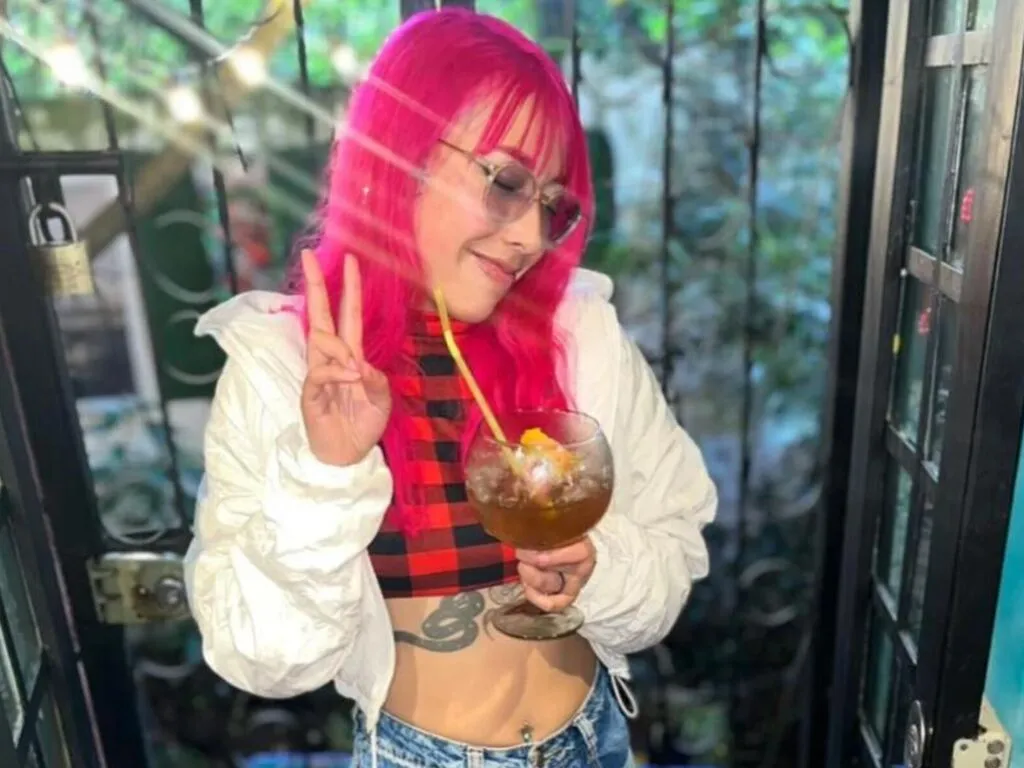 VeraRobert's Thumb Image
