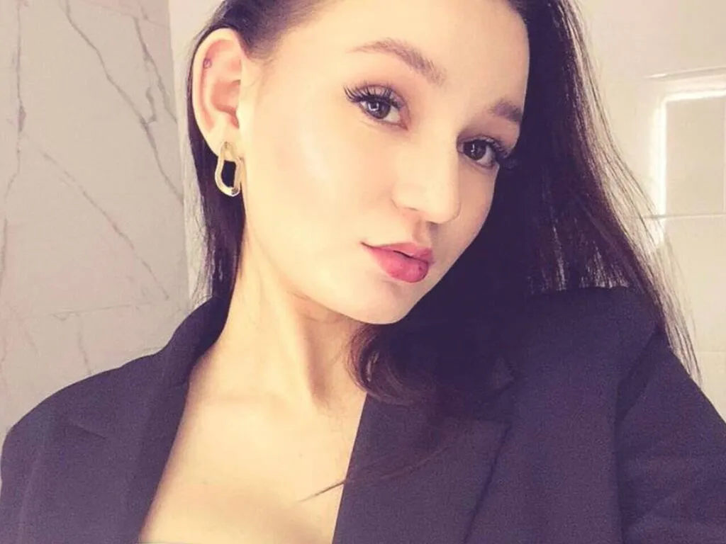 ViollaShake – webcam model profile photo