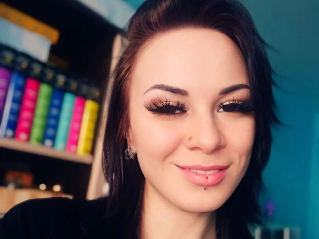 ZarahFrank's Thumb Image