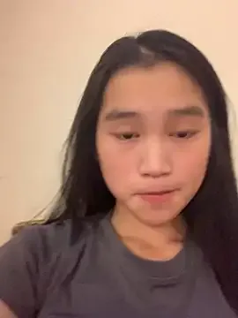 Kenzie – webcam model profile photo Image 5