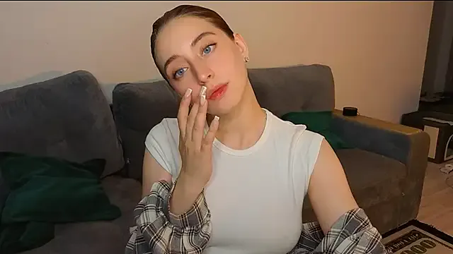 RileyHeaven – webcam model profile photo Image 10