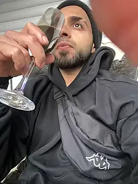 1Richrichard1 Image 12