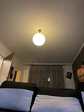 1Richrichard1 Image 16