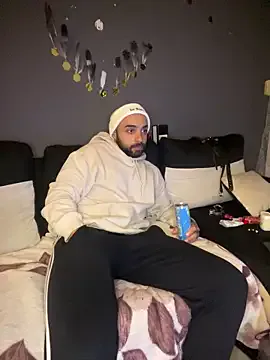 1Richrichard1 Image 9