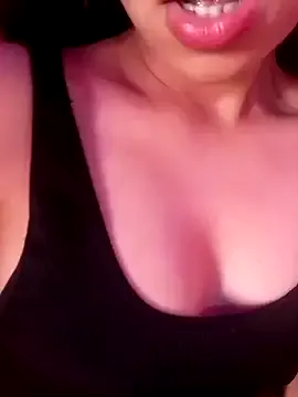 SophiaRebel – webcam model profile photo Image 14
