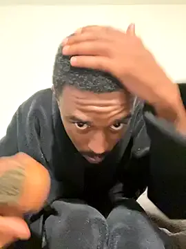 AddisonArt – webcam model profile photo Image 12