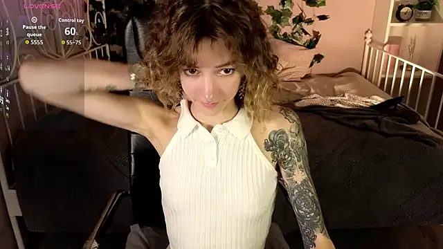 HARU_ooo000_LOVE – webcam model profile photo Image 2