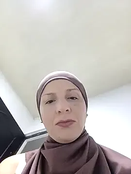 _Aasiyah_XX Image 4