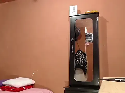 SweetBunnyGF – webcam model profile photo Image 4