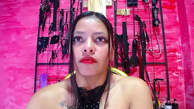 ElaRossie – webcam model profile photo Image 16