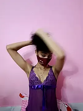 EsmeBrowm – webcam model profile photo Image 6