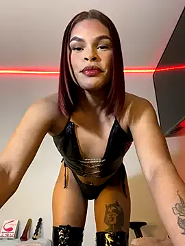RoxyBuch – webcam model profile photo Image 11
