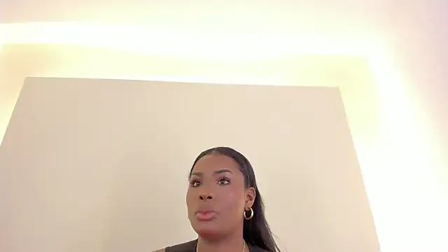 _huge_boobs_ebony Image 11