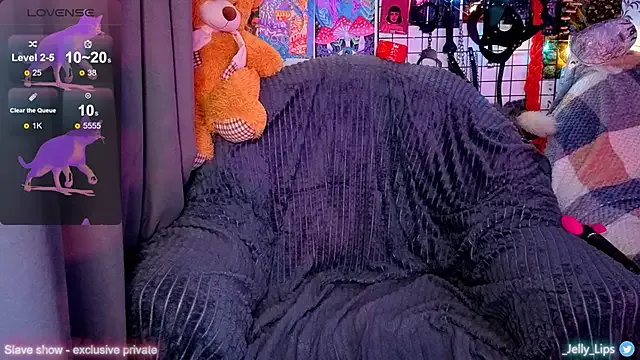 MiraKova – webcam model profile photo Image 14