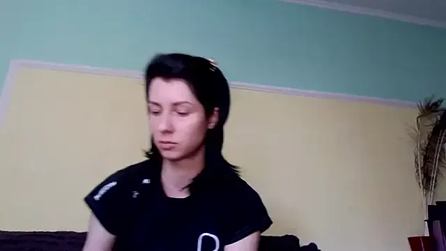 maataaan – webcam model profile photo Image 7