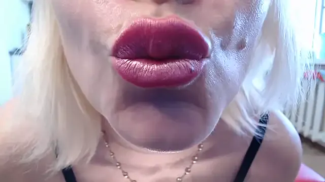 italianPassion – webcam model profile photo Image 17