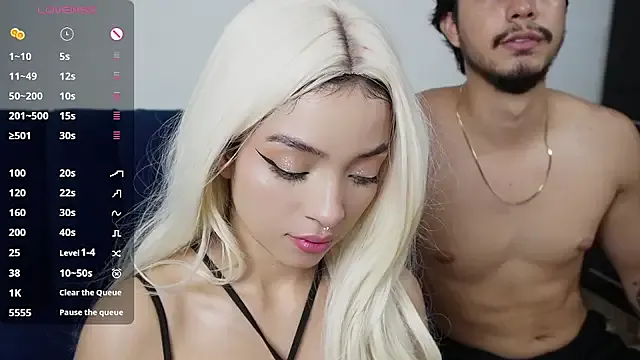 EsmeBrowm – webcam model profile photo Image 4