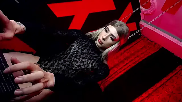 AliceFortuna – webcam model profile photo Image 17