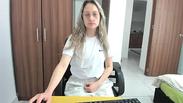 Adele_johnsonn1 Image 18
